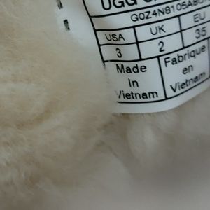 Uggs Chesnut outline fur trim boots